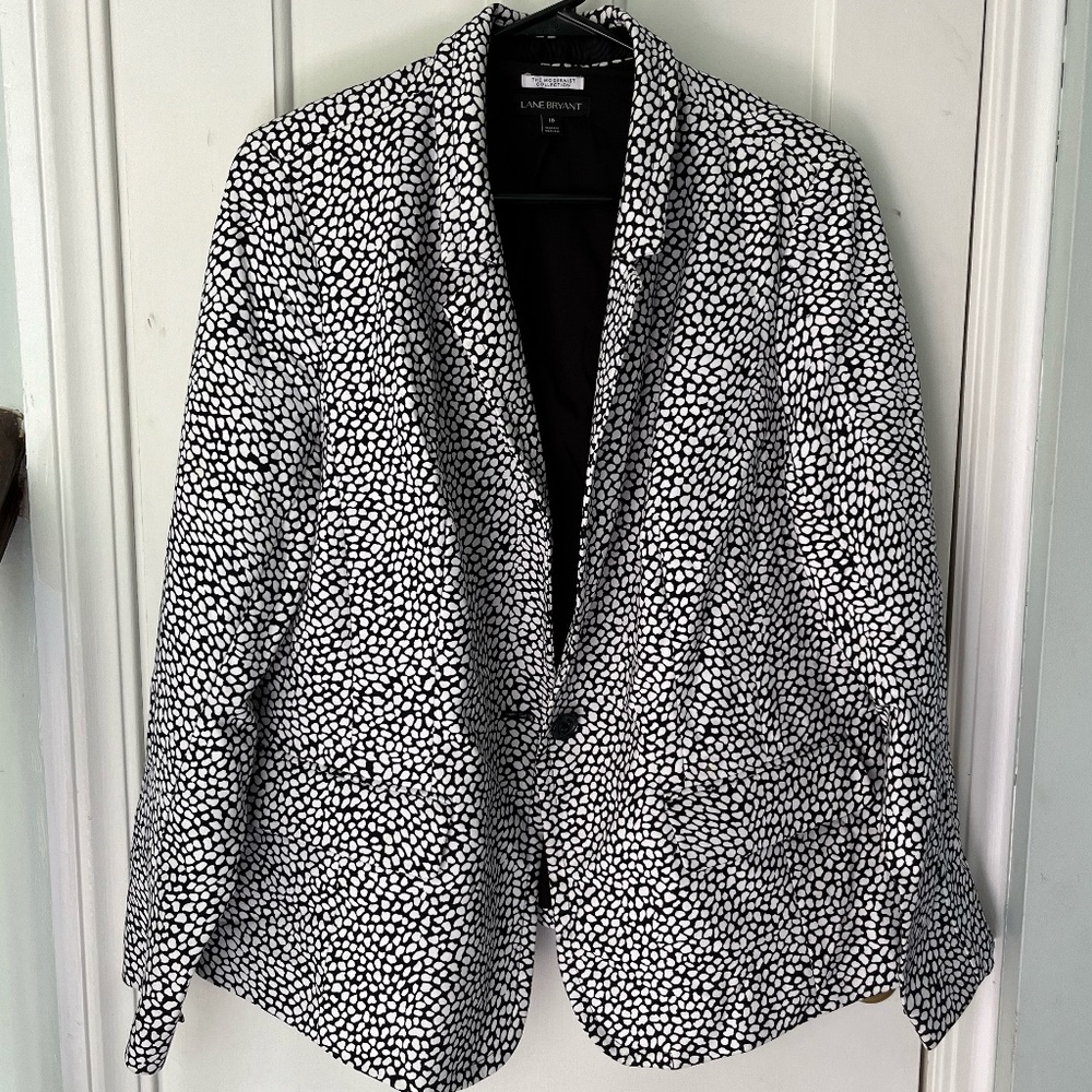 Black and White Dotted Blazer - Size 18 - Lane Bryant - The Modernist Collection
